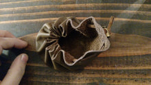 Load image into Gallery viewer, small leather pouch coin purse