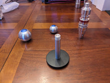 Load image into Gallery viewer, Shift knob stand